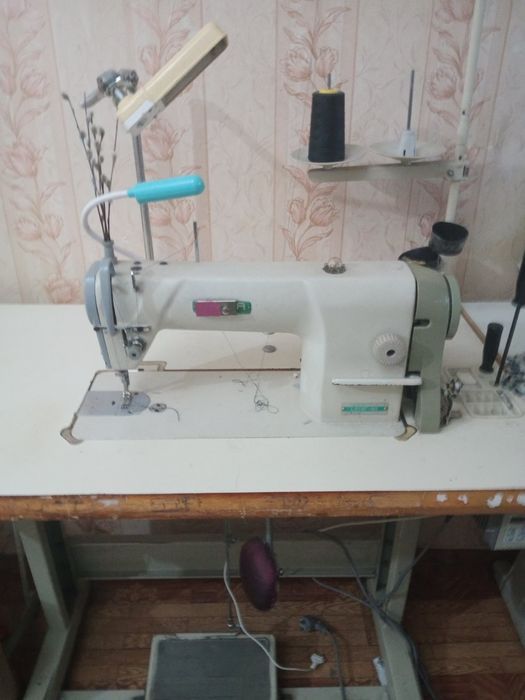 Швейные машинки продам