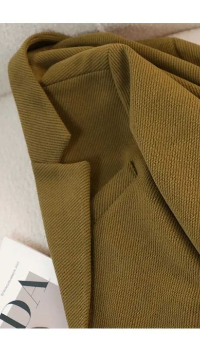 Елегантний жіночий піджак коричнево-зеленого кольору