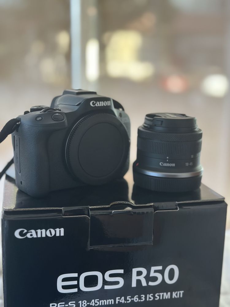 Canon R50 + 18-45mm [Caixa e Fatura]