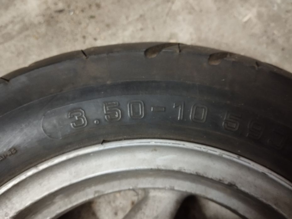 Колесо на скутер