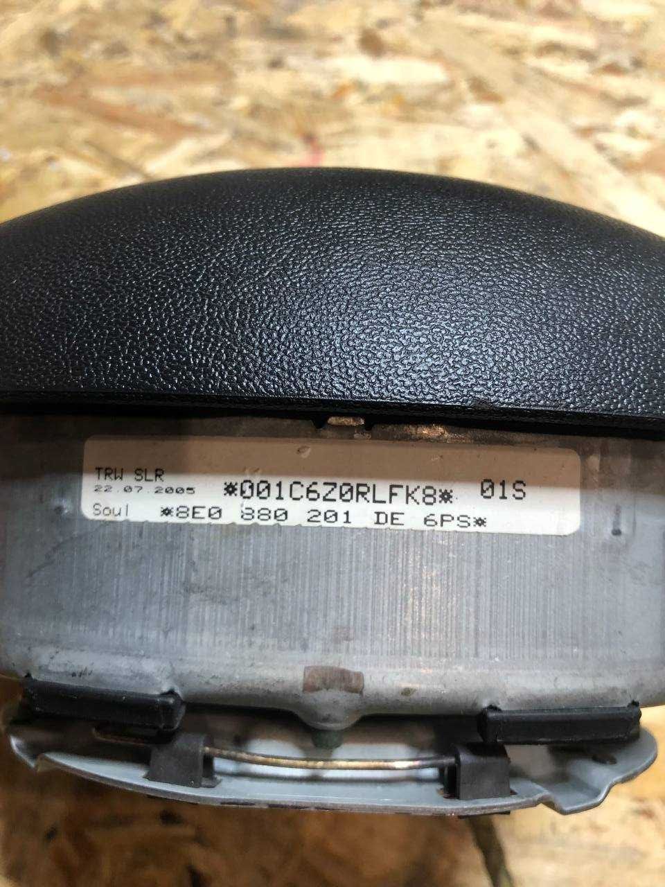 Подушка безпеки безопасности Airbag руля Audi A4 B7 A4B7 A6C6 A6 C6