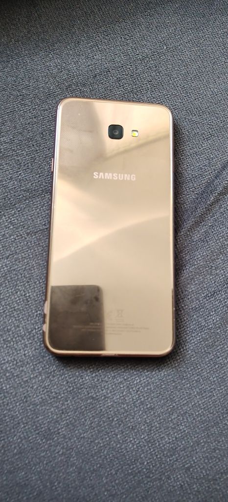 Samsung Galaxy j4+ w bdb stanie