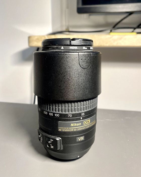 NIKON DX AF-S NIKKOR 55-300mm 1:4.5-5.6G