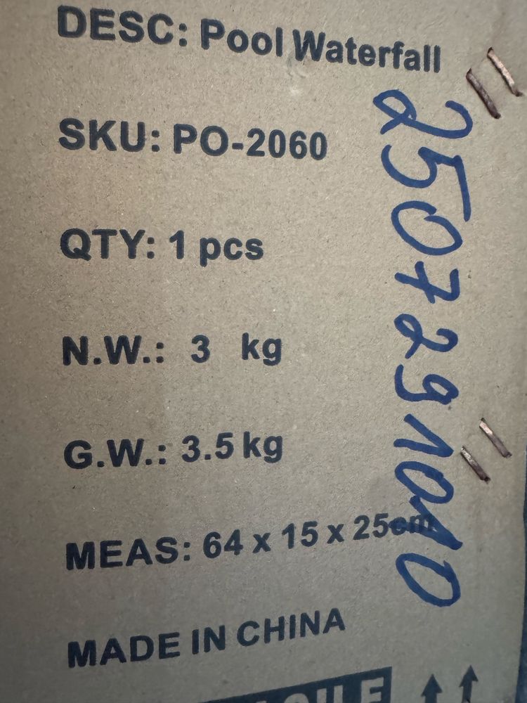 Wodospad basenowy