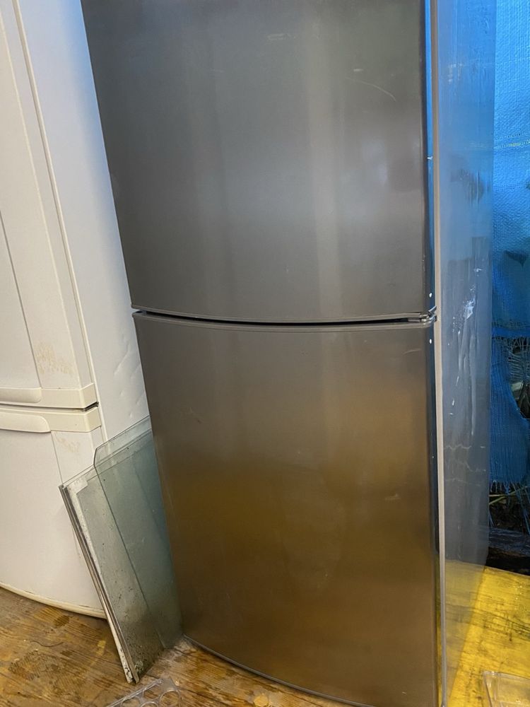 Холодильник Whirlpool