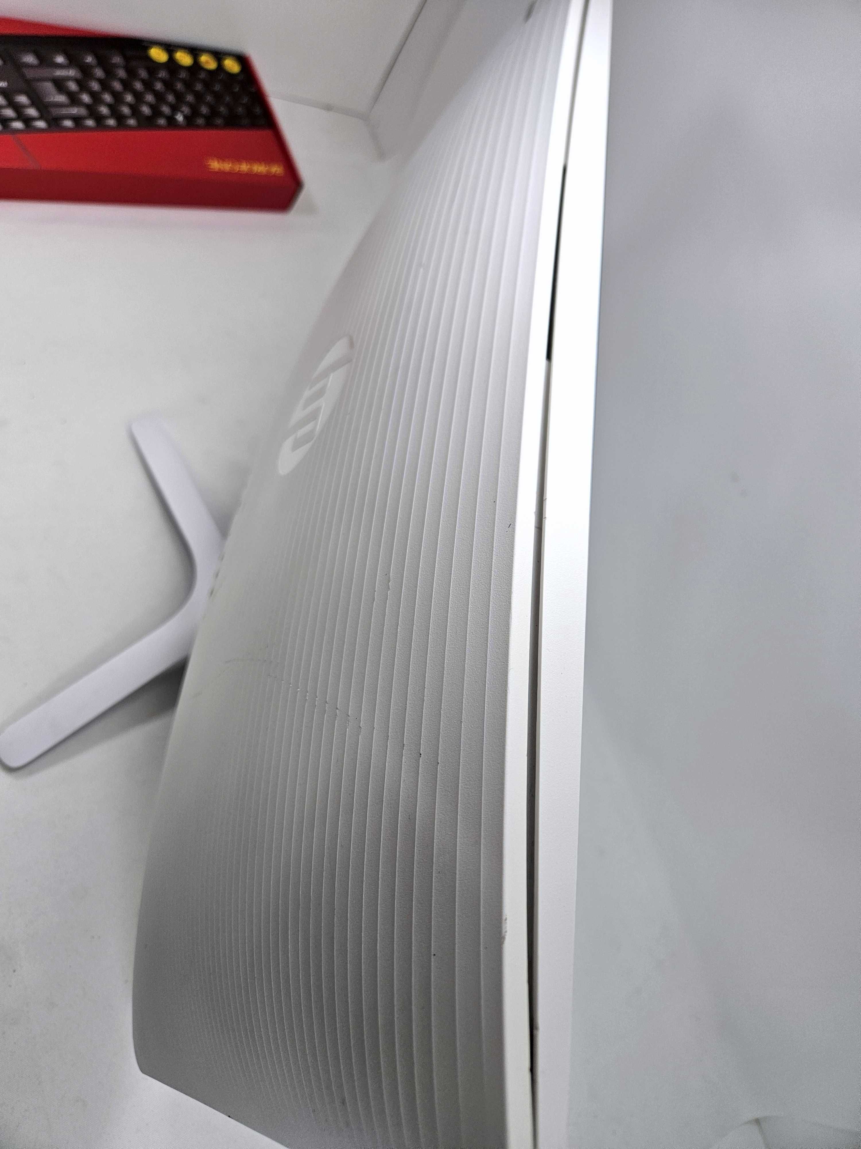 HP 24-G026 моноблок 24" FHD I5-6200/8GB DDR4/1Tb HDD/WiFi
