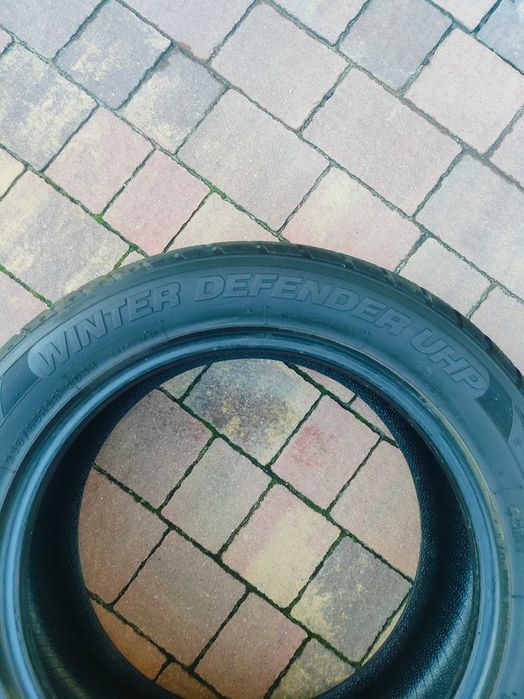 Opony zimowe 235/55 R18 Ładny bieżnik