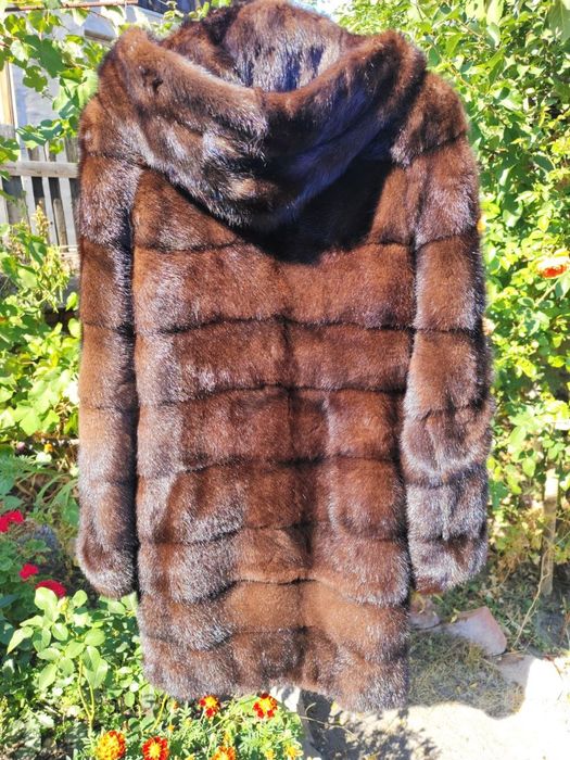 Продам шуба норковая! В отличном состоянии б/у.