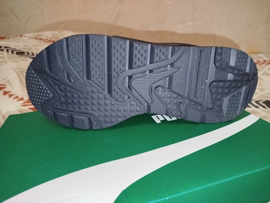 Нові кросівки RS-X Efekt S&P Sneakers
