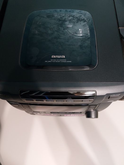 Продам музыкальный центр AIWA,.