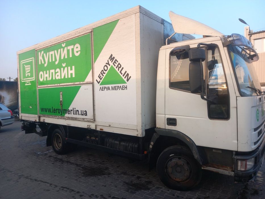 Перевозчик со своим грузовым транспортом от 1 тоны до 10тонн