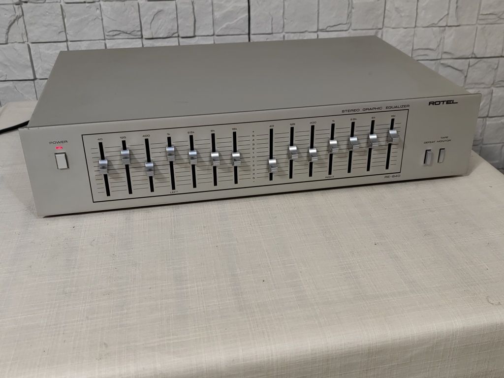 Rotel RE-840 Equalizer vintage