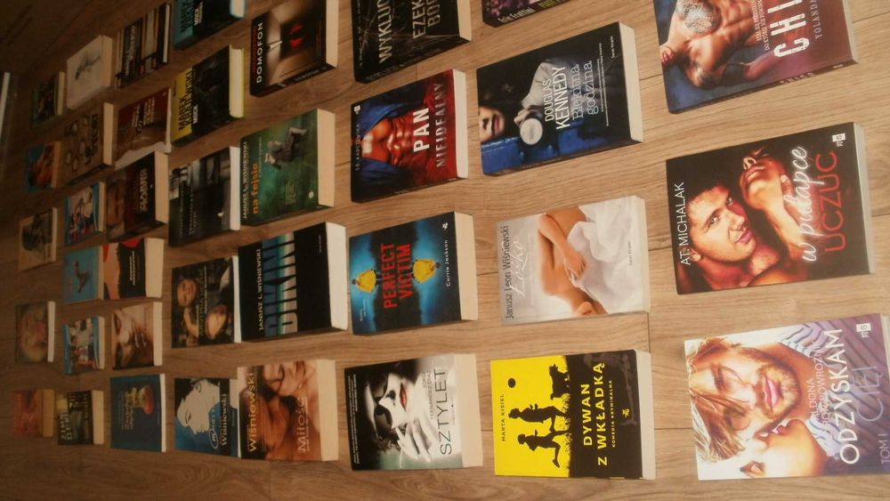 Duży zestaw książek - Miłoszewski, Wiśniewski, Krajewski i inni