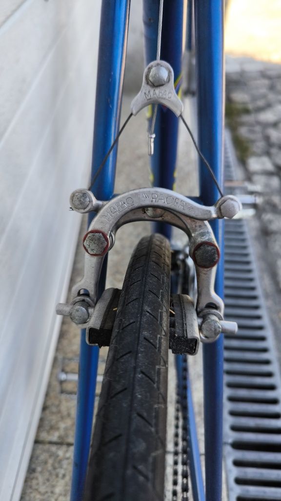 Bicicleta antiga Gitane