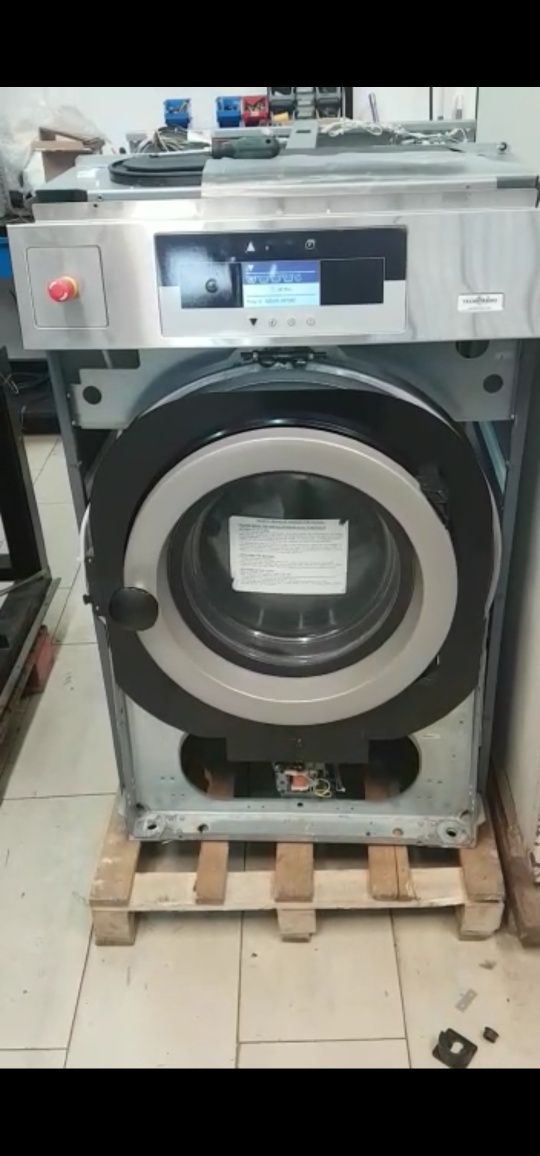 Máquina de lavandaria self service e industrial lares clínicas