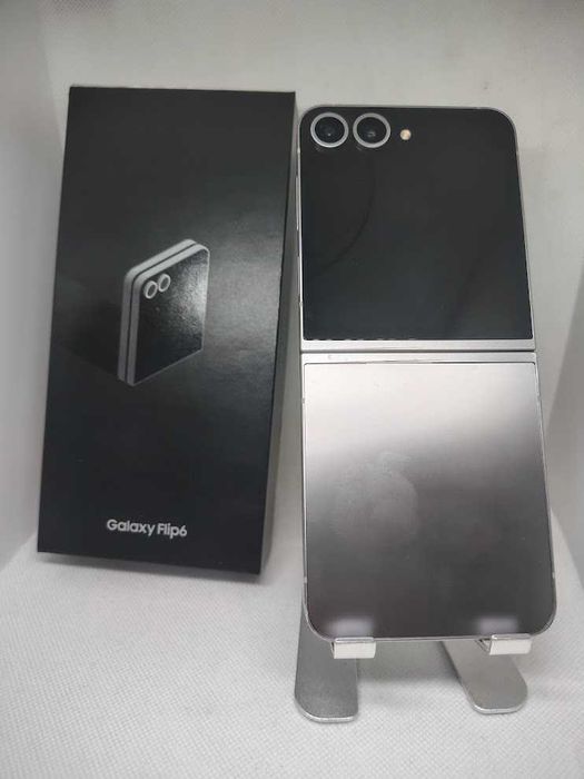 Samsung Galaxy Flip6 12/512Gb Silver Shadow