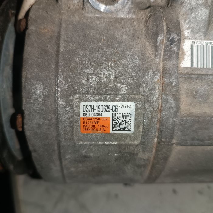 Компресор кондиціонера Форд DS7H-19D629-CG
