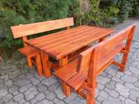 Stół i dwie ławy ogrodowe