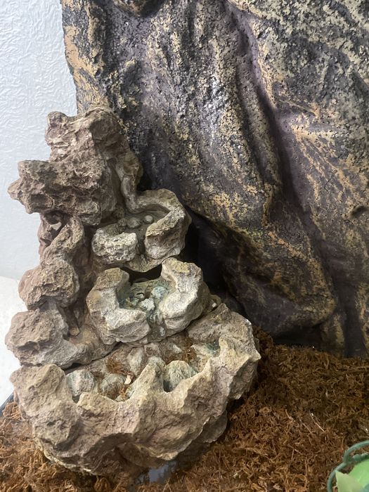 Терариум Exo Terra +фонтан+светильник Exo Terrа+декор 3шт.+гигрометр