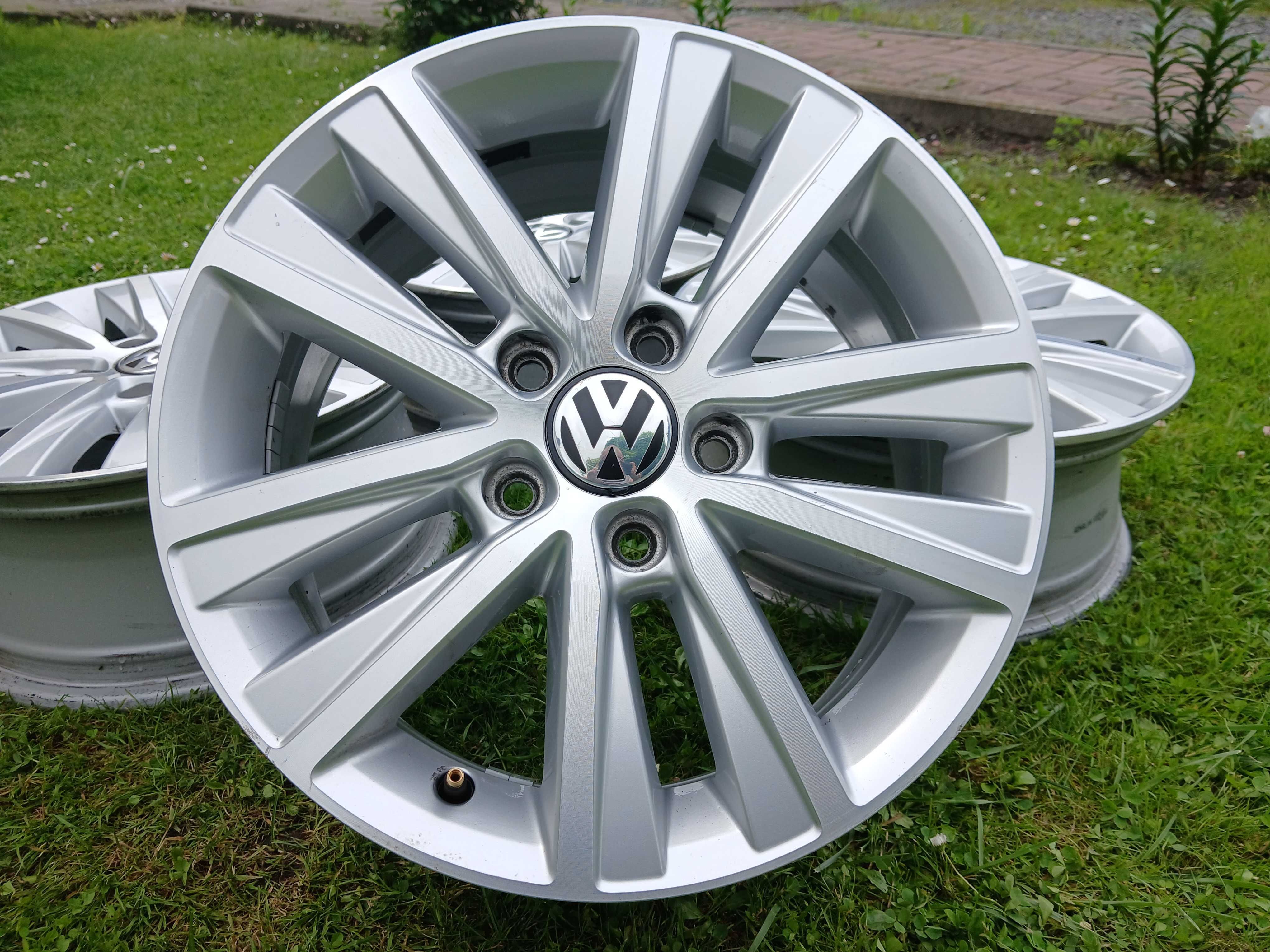 Alufelgi 16'' ORYGINALNE VW Caddy Golf Passat Sharan Touran Tiguan FV