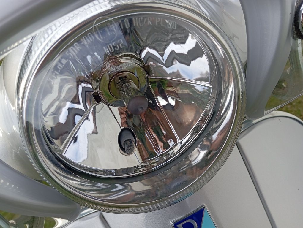 Piaggio Vespa LX 150 skuter 2008