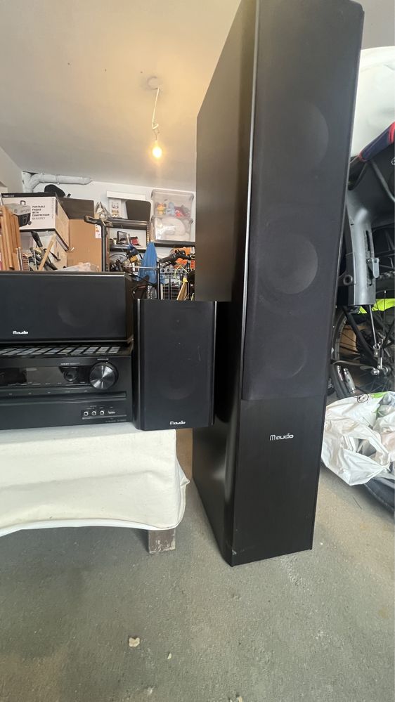 Amplituner ONKYO TX-SR313 5.1 plus kolumny MAudio