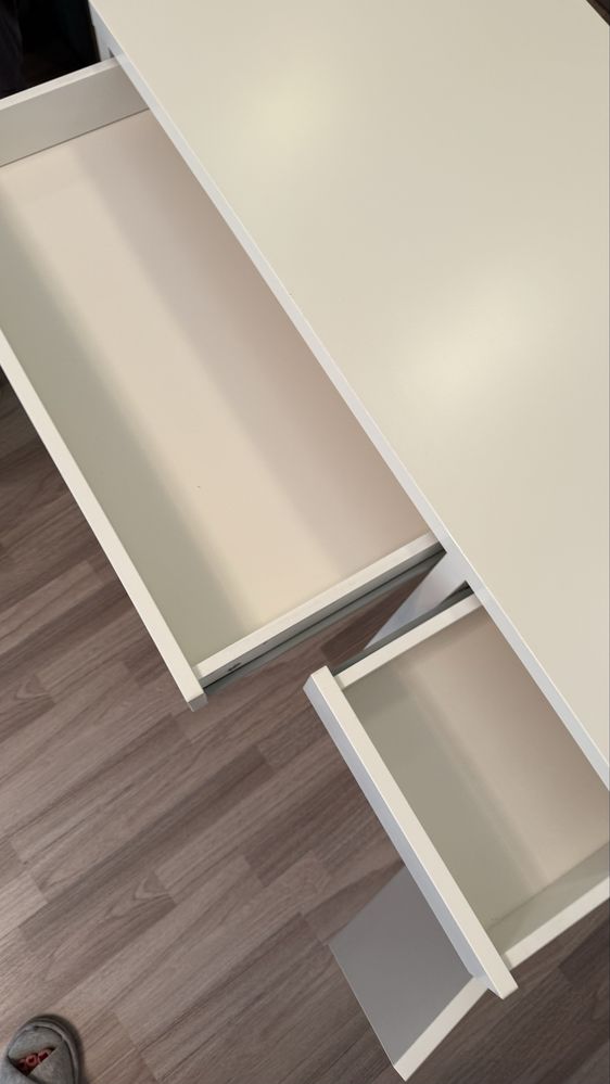 Стіл письмовий Ikea