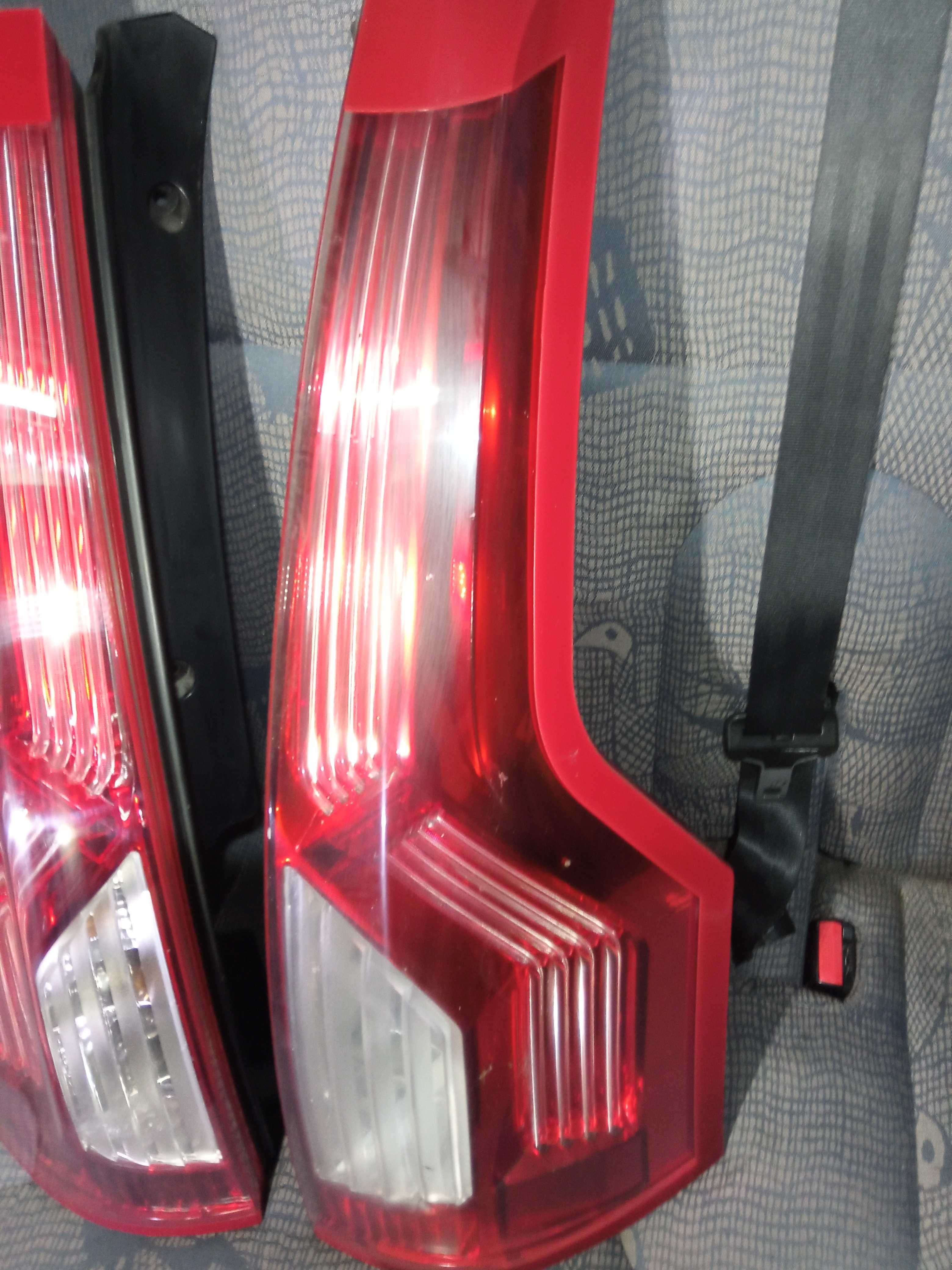 Lampa tylna prawa Citroen C4 Grand Picasso EU Siedlce