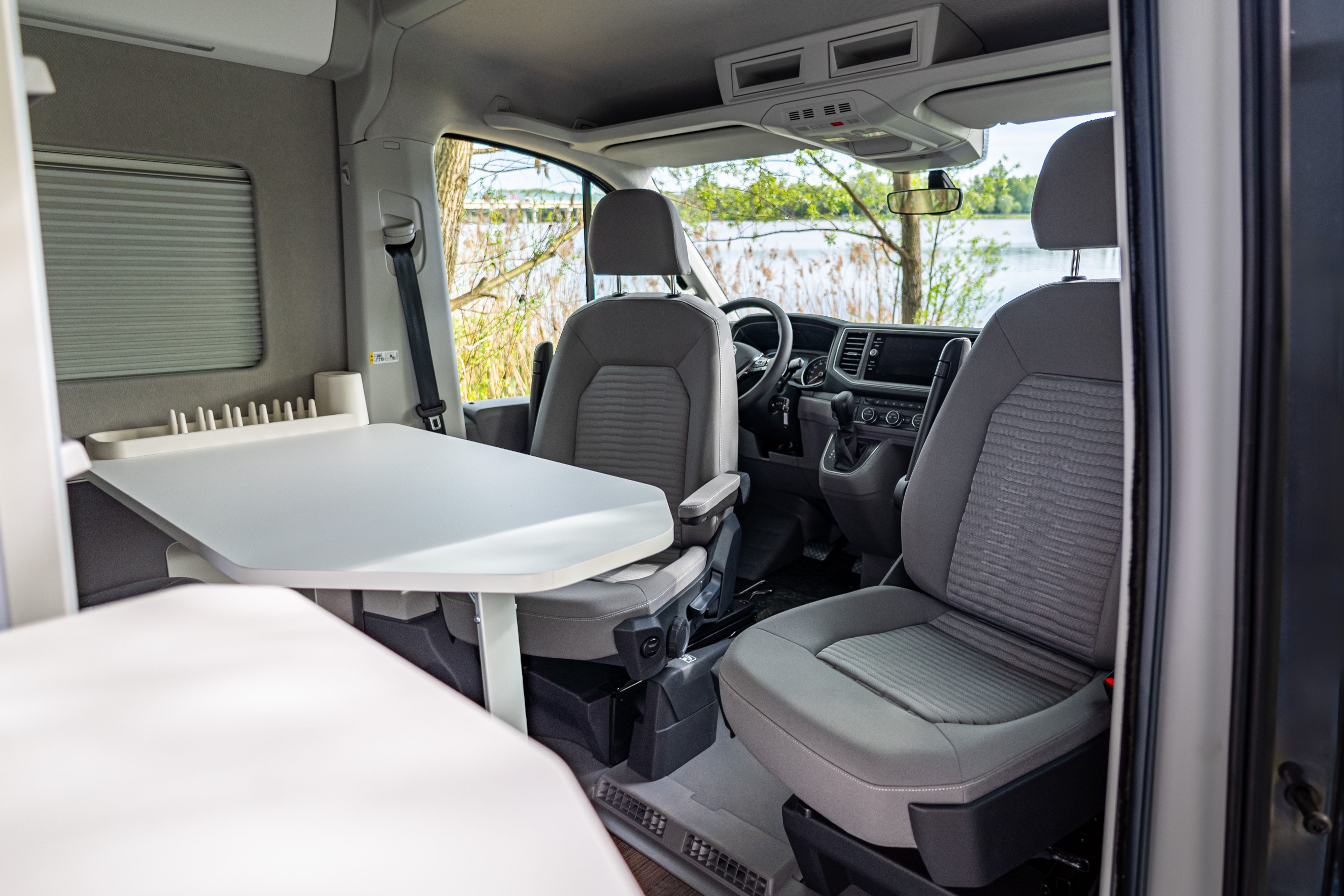 VW Grand California Wynajem Nowy 2025! Wolne Terminy! Kamper CamperVan