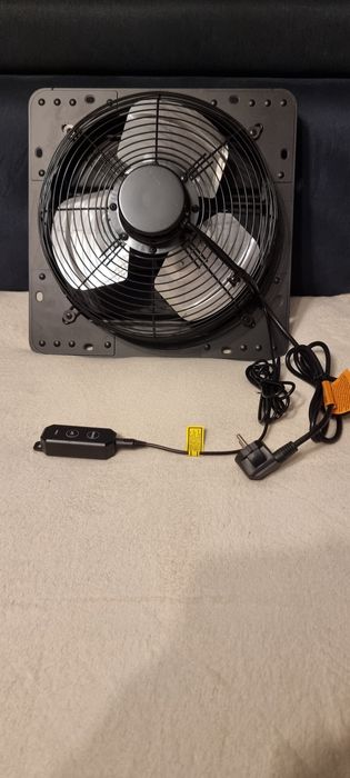 Wentylator wyciągowy żaluzjowy 40 watt z regulacją obrotow