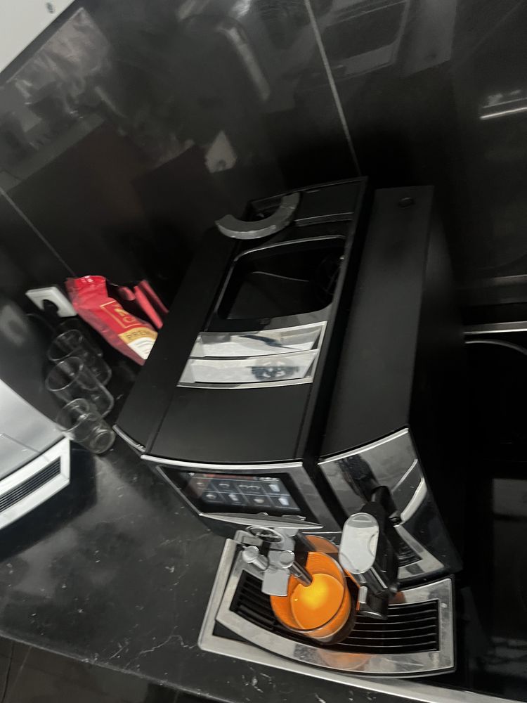 Ekspres Jura S8 Chrom