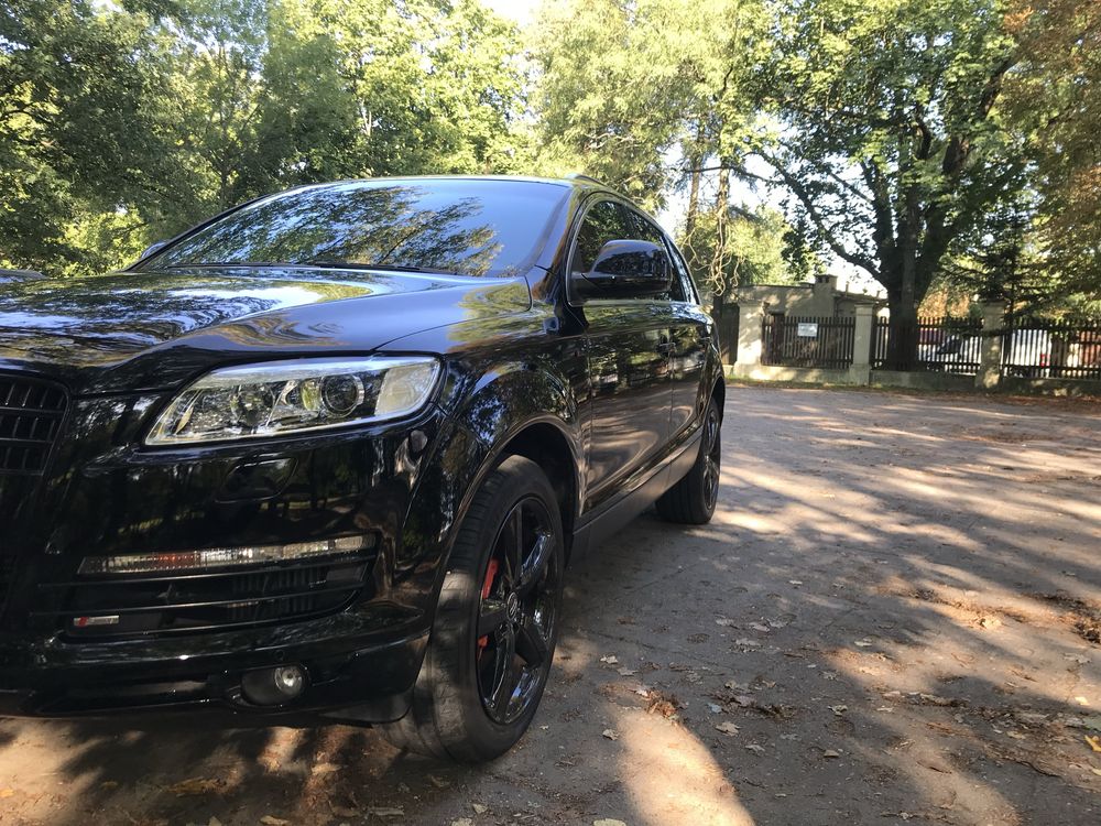 Audi Q7 3.0 TDI 233 km. Mega stan i wyglad .