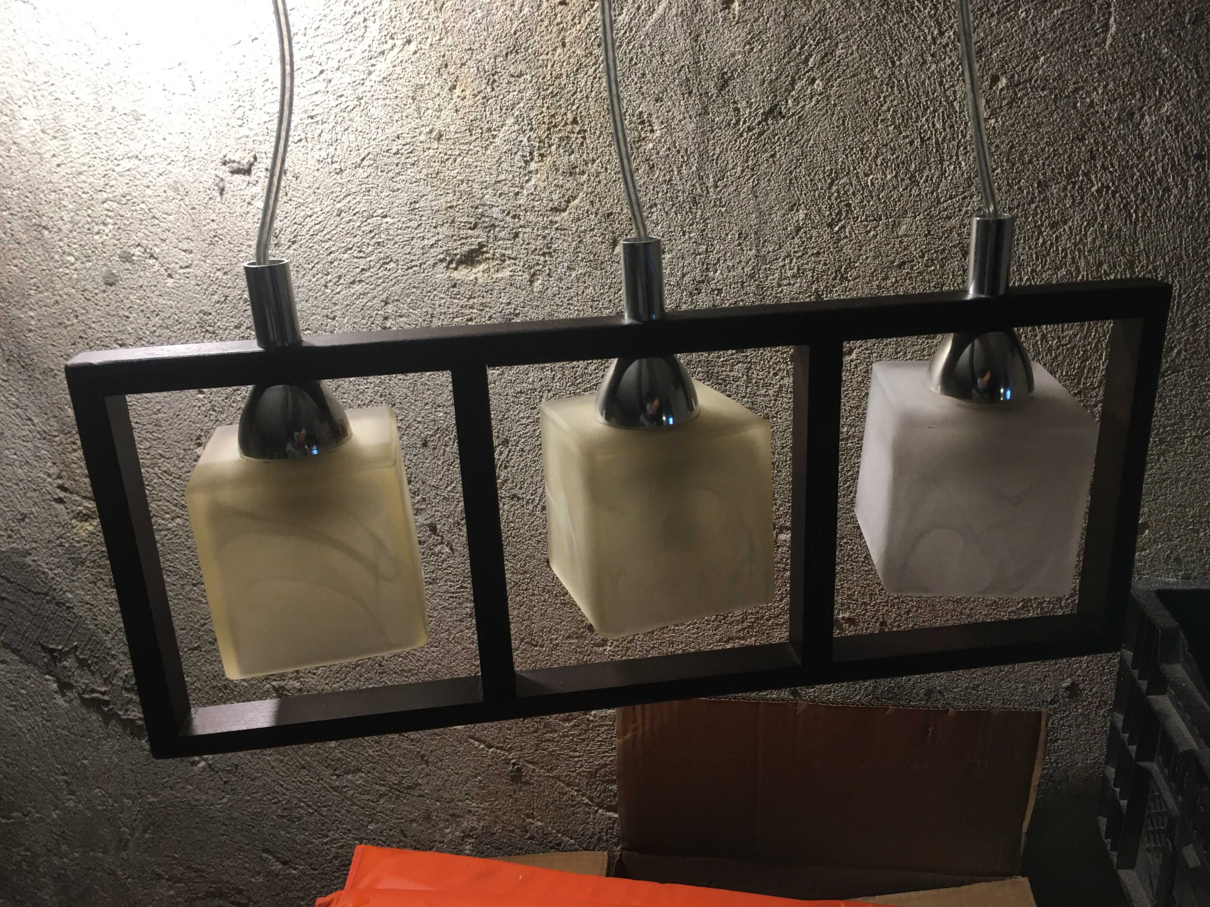 Lampa Olivia wenge potrojna sprawna