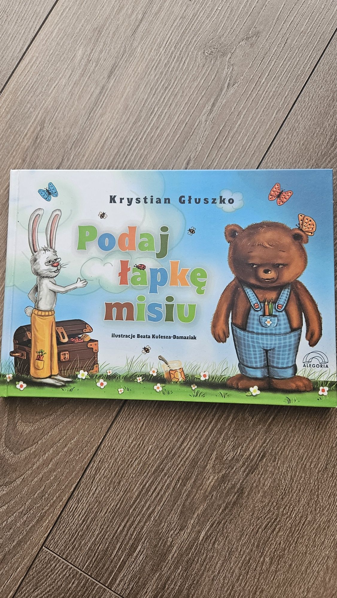 Podaj łapkę misiu. Krystian Głuszko. Autyzm. Zespół Aspergera