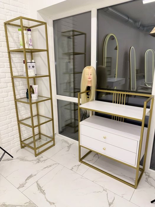 Оренда місць перукарям, майстрам з модифікаціії волосся, нарощування