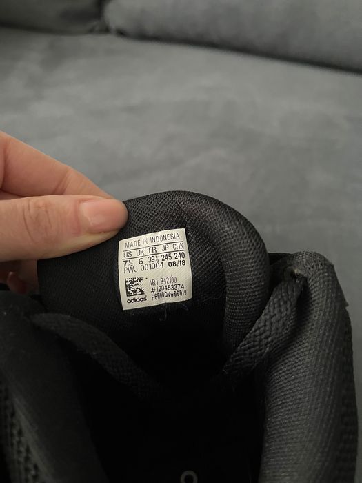 Adidas хайтопи в ідеалі Оригінал