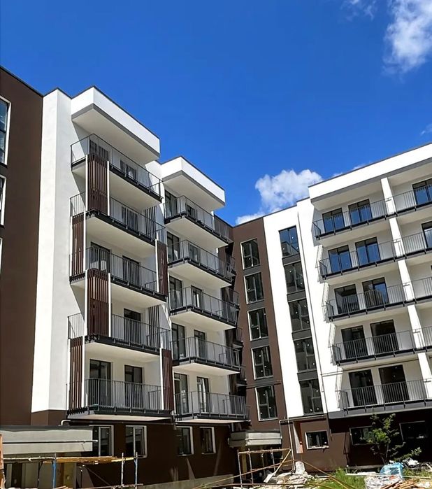 Продаж 1 км . квартири Континент Лайф