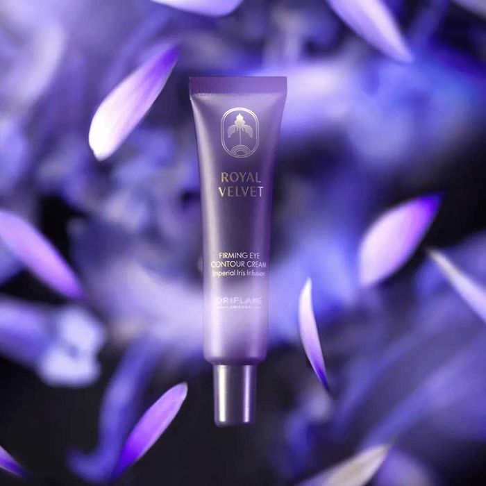 Oriflame Creme Contorno de Olhos  Refirmante Royal Velvet