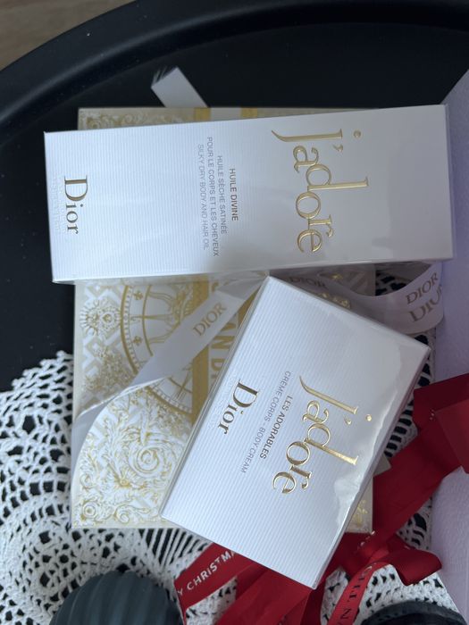 Продам крем для тіла і олійку Dior jadore