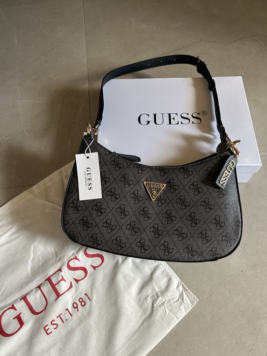 Torebka z wzorkiem bag na ramię Noelle Guess mała small bagietka rogal