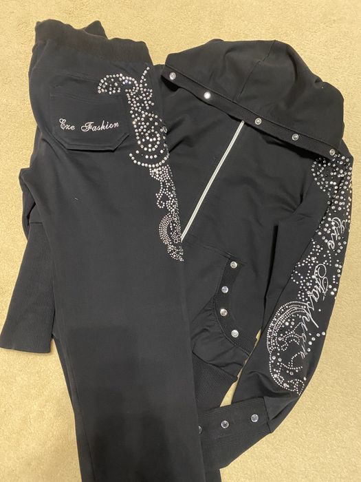 Костюм EZE, в камінці, костюм стрази