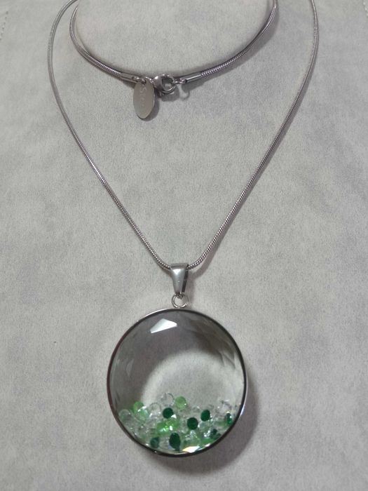 Srebrny naszyjnik ze szkłem i kamyczkami Szklana zawieszka 80 85 cm
