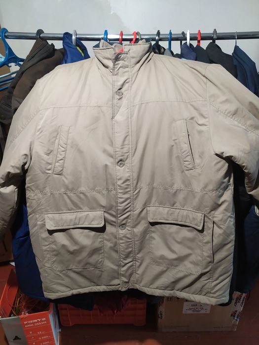 Куртки чоловічі великі