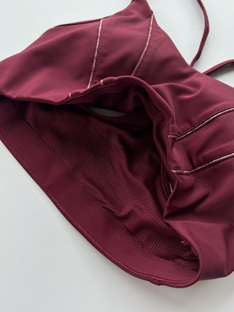 топ Nike Xs бордо