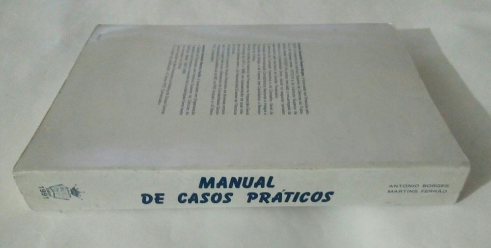 Lote 5 livros antigos técnicos de economia, contabilidade, fiscalidade