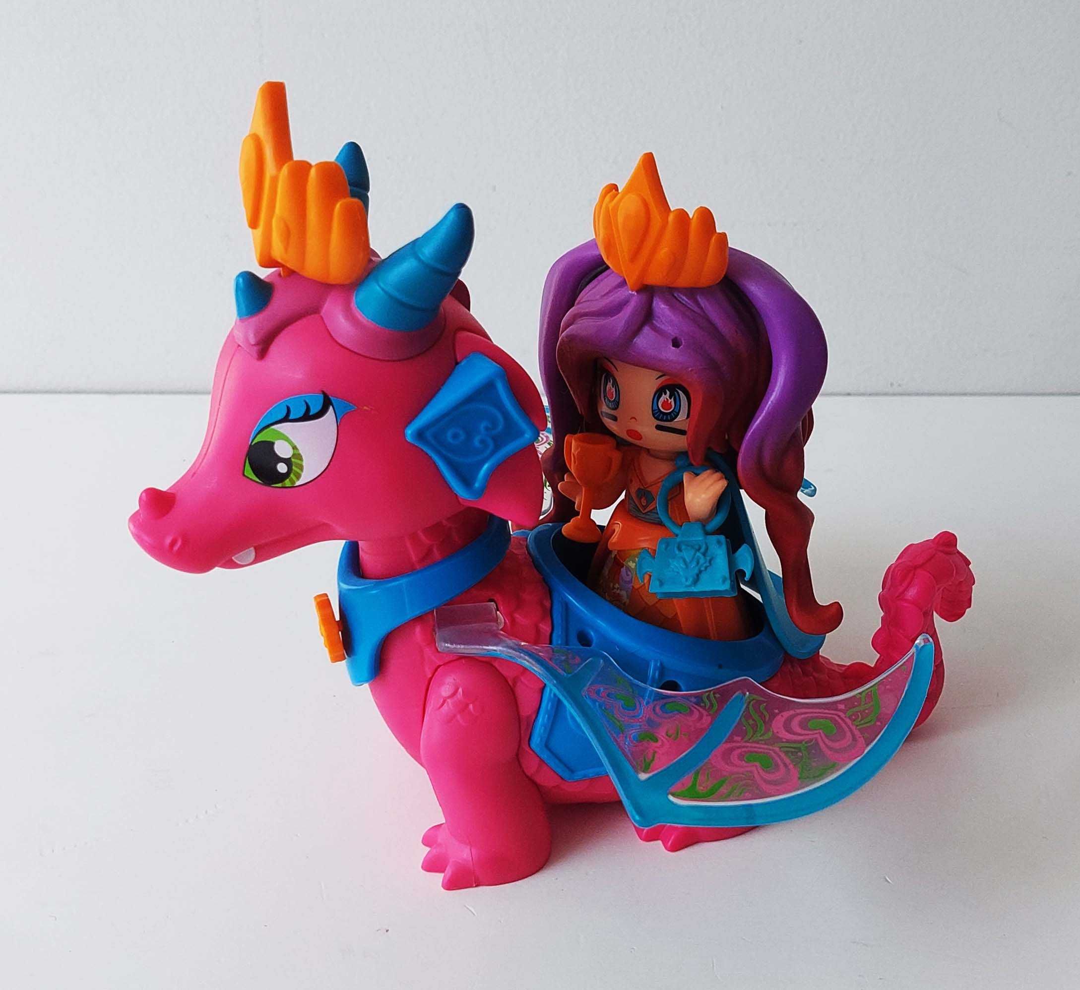 Rainha Pinypon com dragão