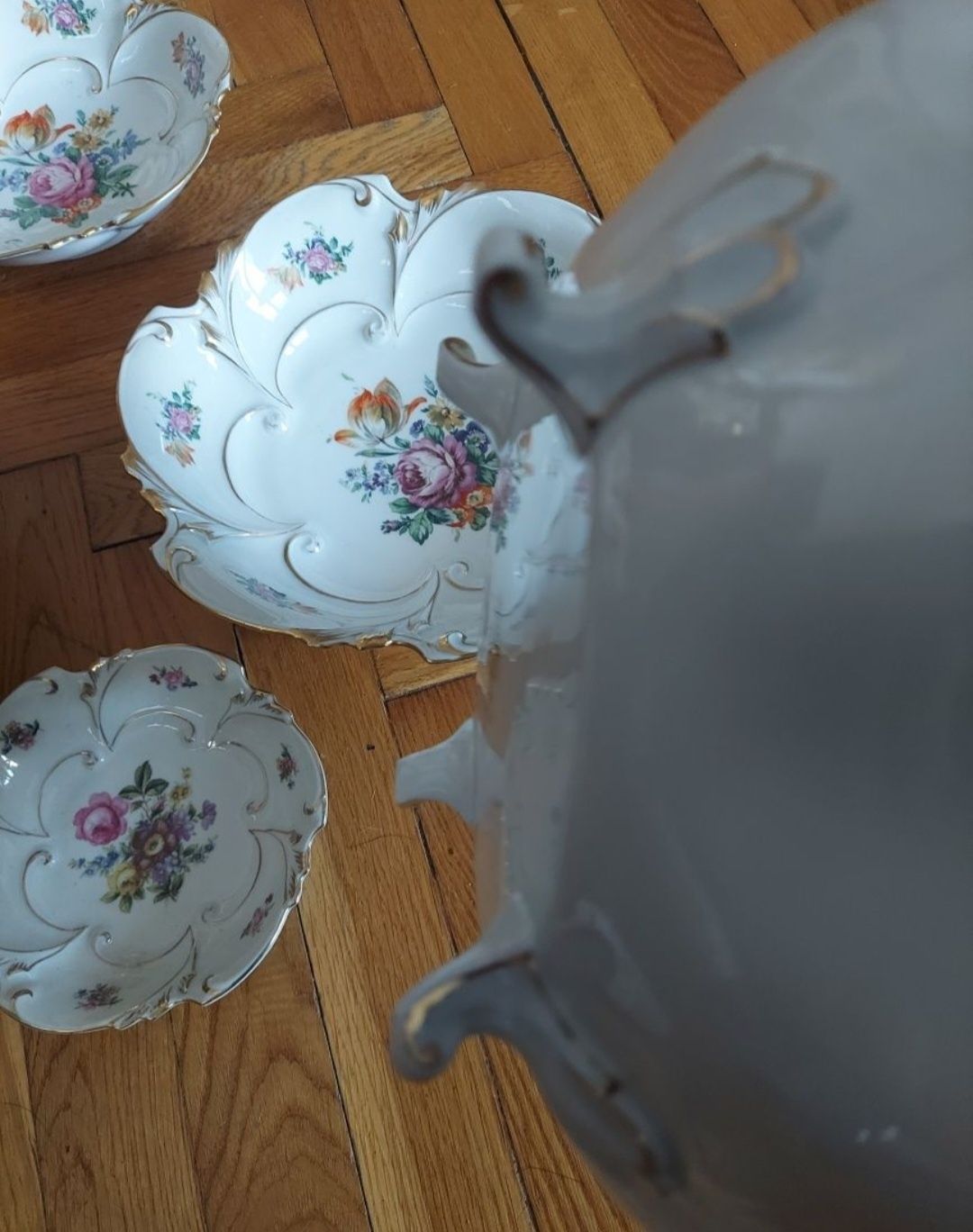 Ilmenau owocarka  , miska , patera na nóżkach  porcelana kwiaty