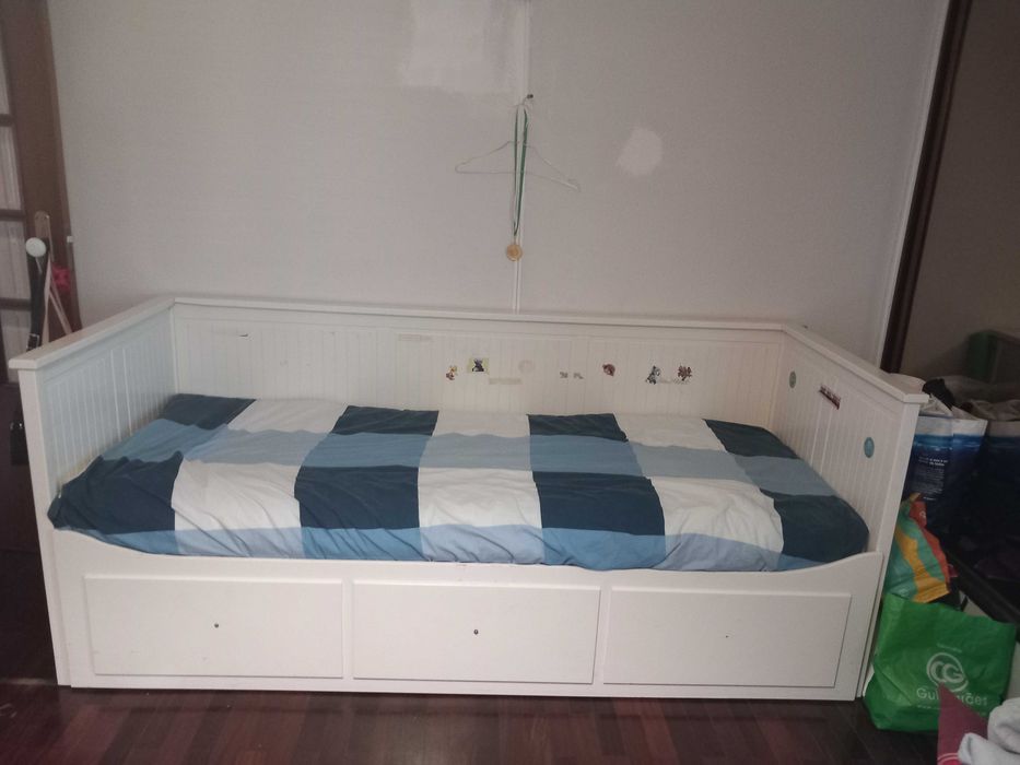 Cama Hemnes Ikea