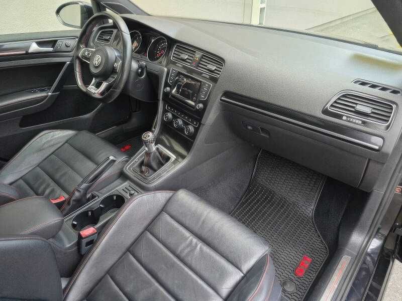 2015 Volkswagen Golf GTI Autobahn