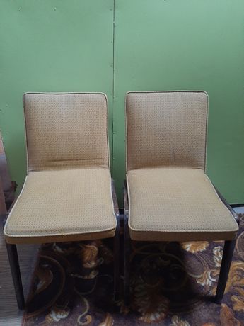 Dwa krzesła vintage PRL